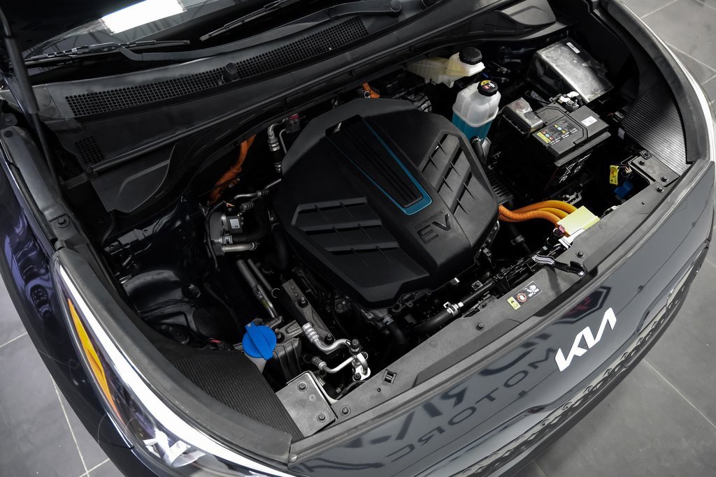 Used 2022 Kia Niro EX image 58