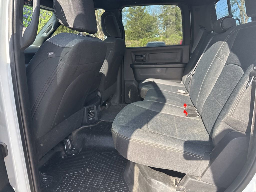 Used 2024 RAM 2500 Tradesman w/ Chrome Appearance Group image 10