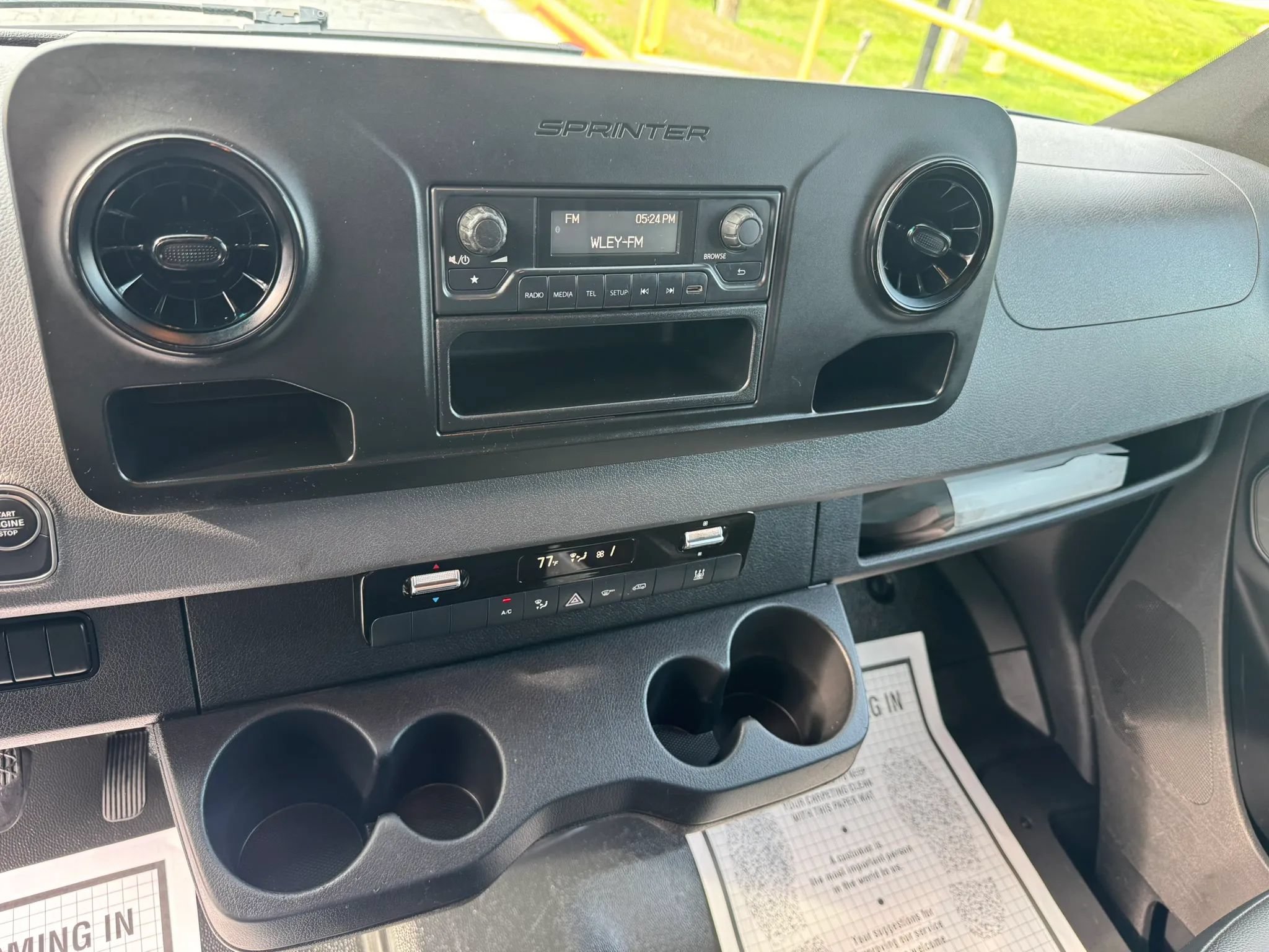 Used 2020 Mercedes-Benz Sprinter 3500 w/ Driver Convenience Package image 11