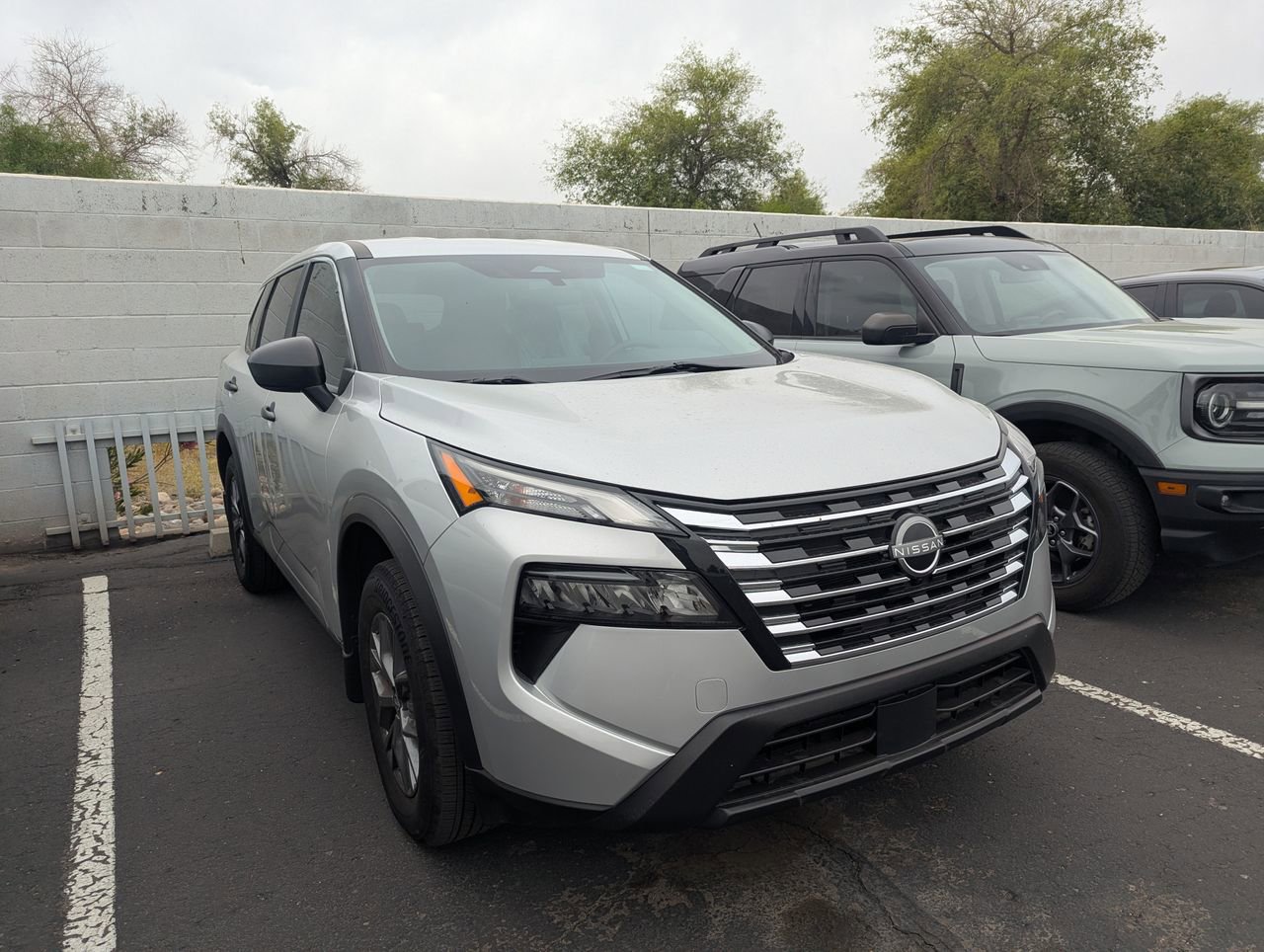 Certified 2024 Nissan Rogue S image 4