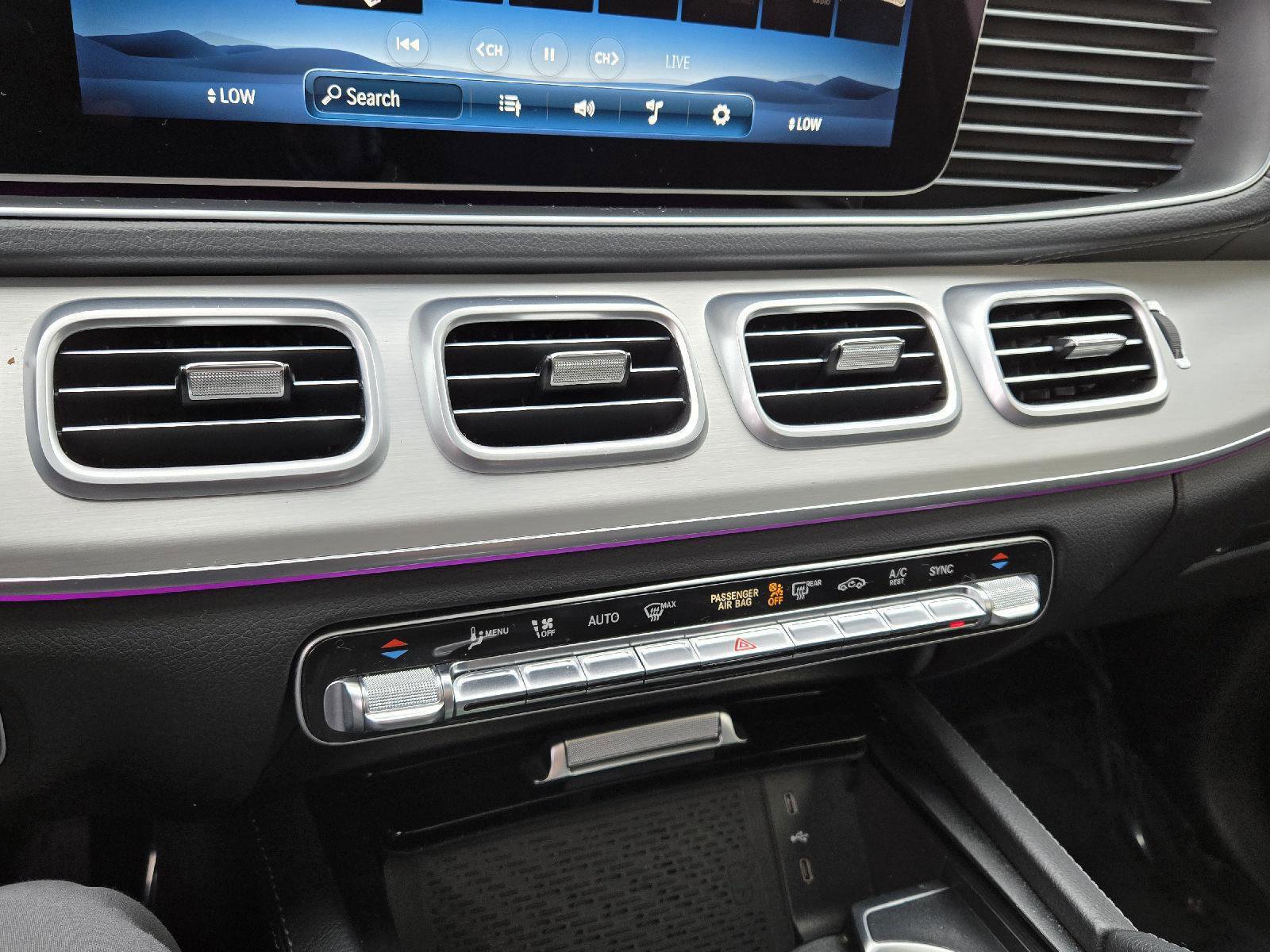 Used 2025 Mercedes-Benz GLS 450 4MATIC image 29