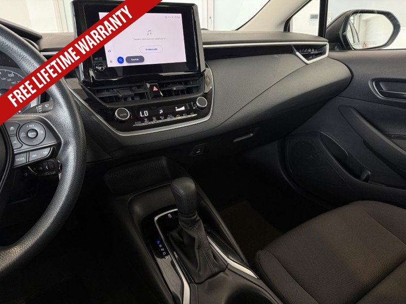 Used 2023 Toyota Corolla LE FWD image 30