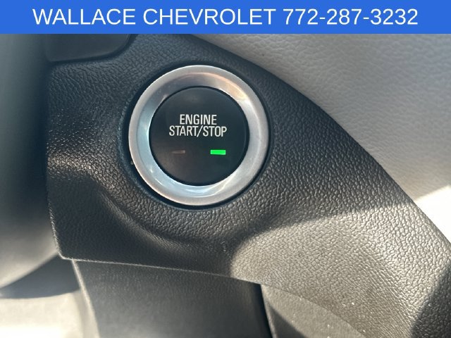 Used 2024 Chevrolet Equinox LT FWD image 24