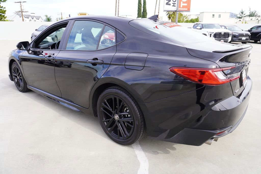 Certified 2025 Toyota Camry SE image 6