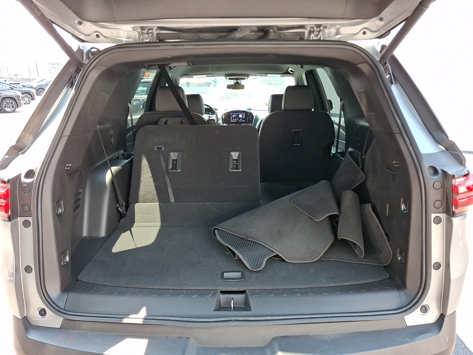 Certified 2023 Chevrolet Traverse LT AWD/4WD image 29