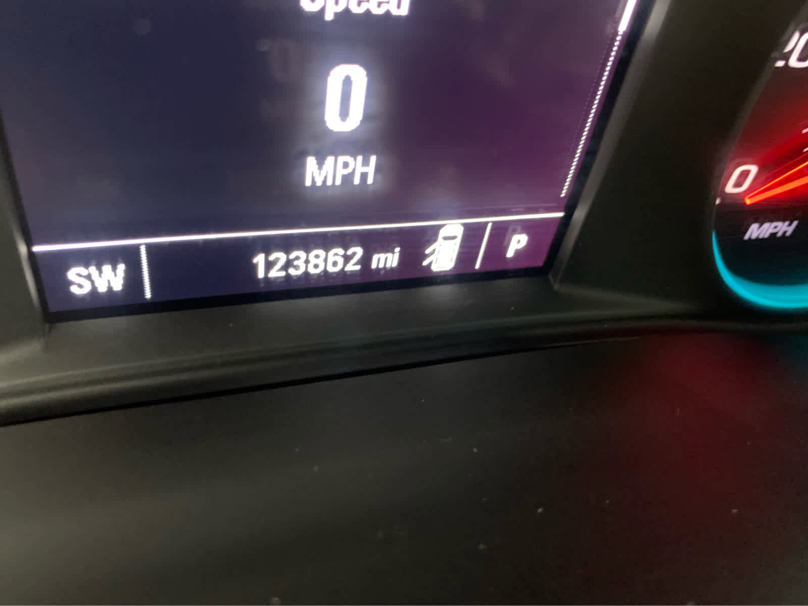 Used 2020 Chevrolet Traverse LS image 16