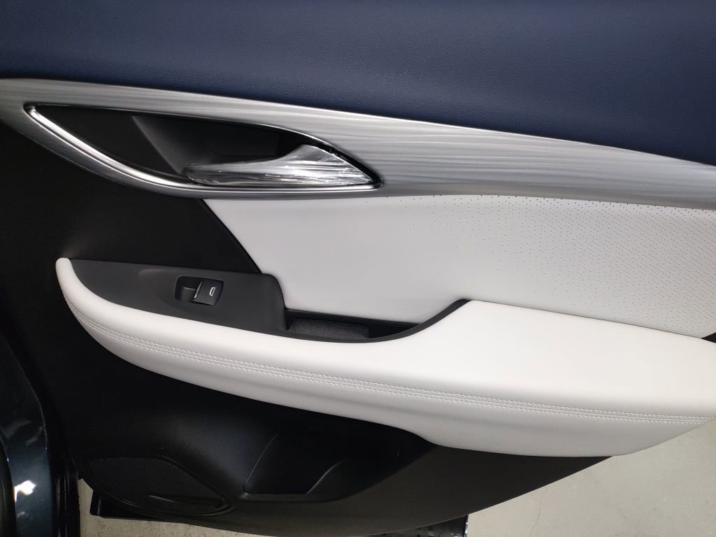 New 2026 Buick Envision Avenir image 13