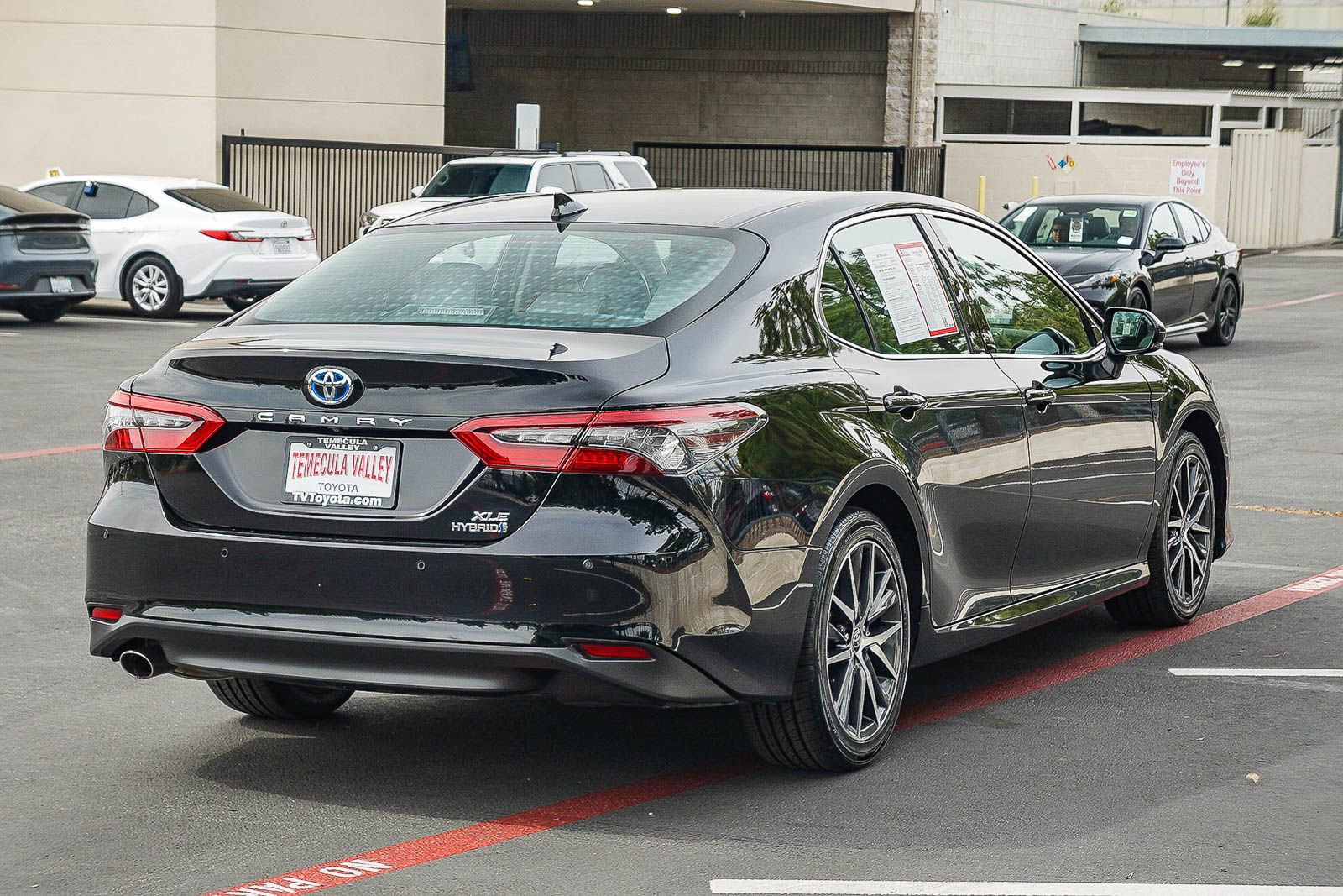 Certified 2024 Toyota Camry XLE w/ Navigation Package image 7