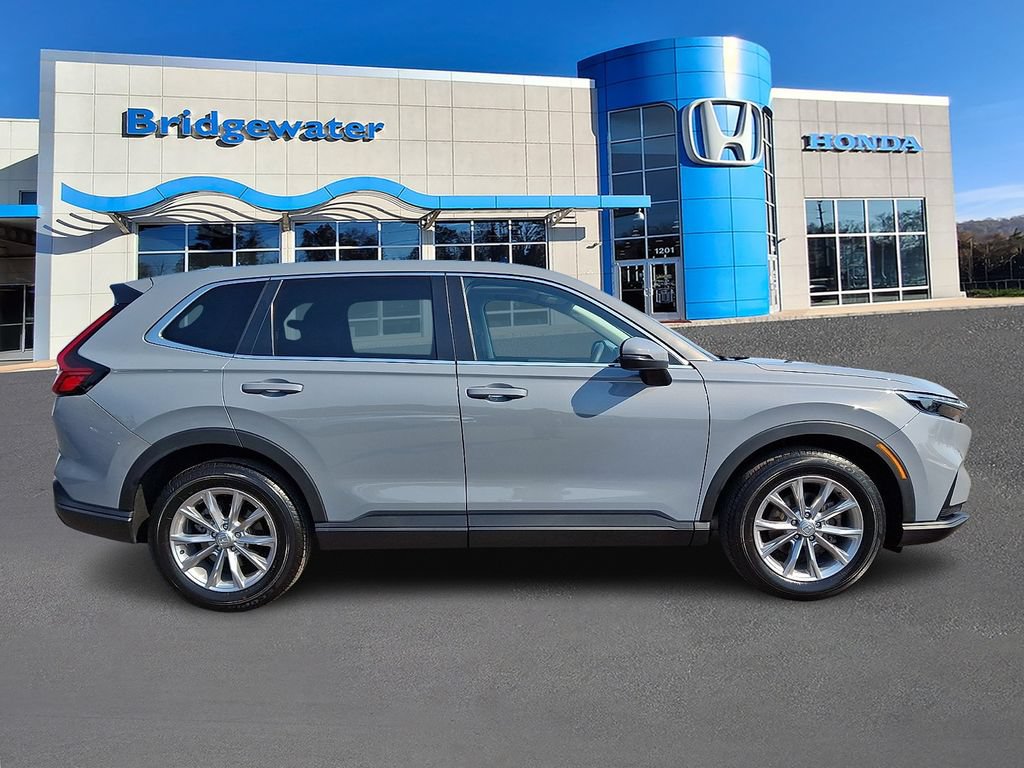 Used 2023 Honda CR-V EX image 7