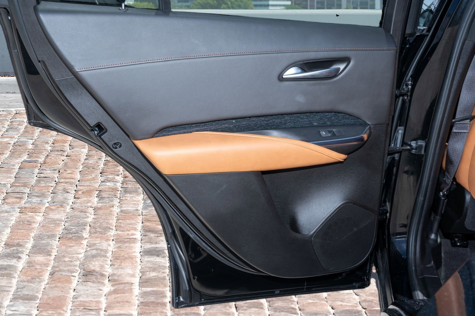 Used 2024 Cadillac XT4 Sport image 13