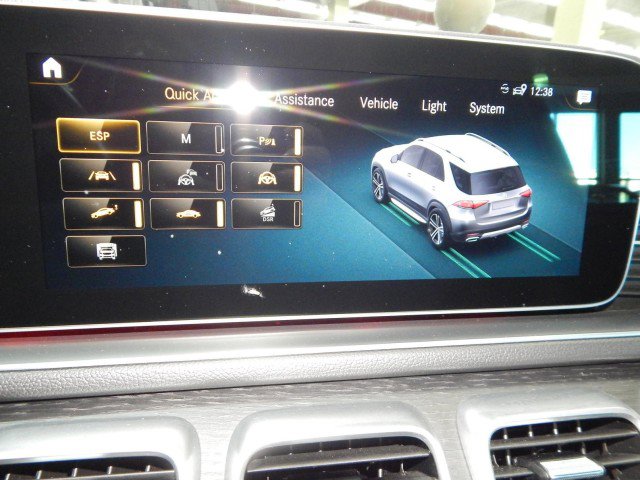 Used 2023 Mercedes-Benz GLE 450 GLE 450 AWD w/ AMG Line Exterior image 29