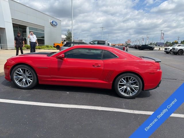 Used 2014 Chevrolet Camaro LT RWD image 8