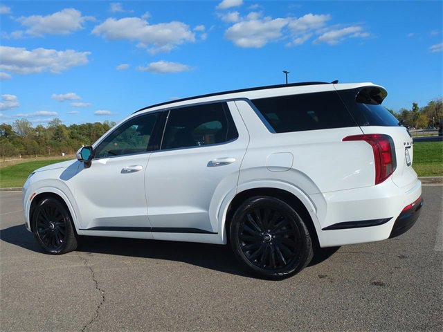 Used 2024 Hyundai Palisade Calligraphy image 6