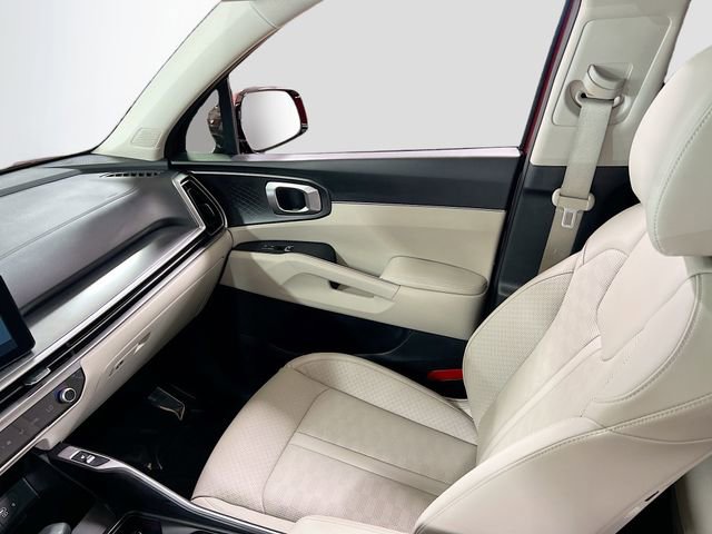 Certified 2024 Kia Sorento S w/ Panoramic Sunroof Package image 24