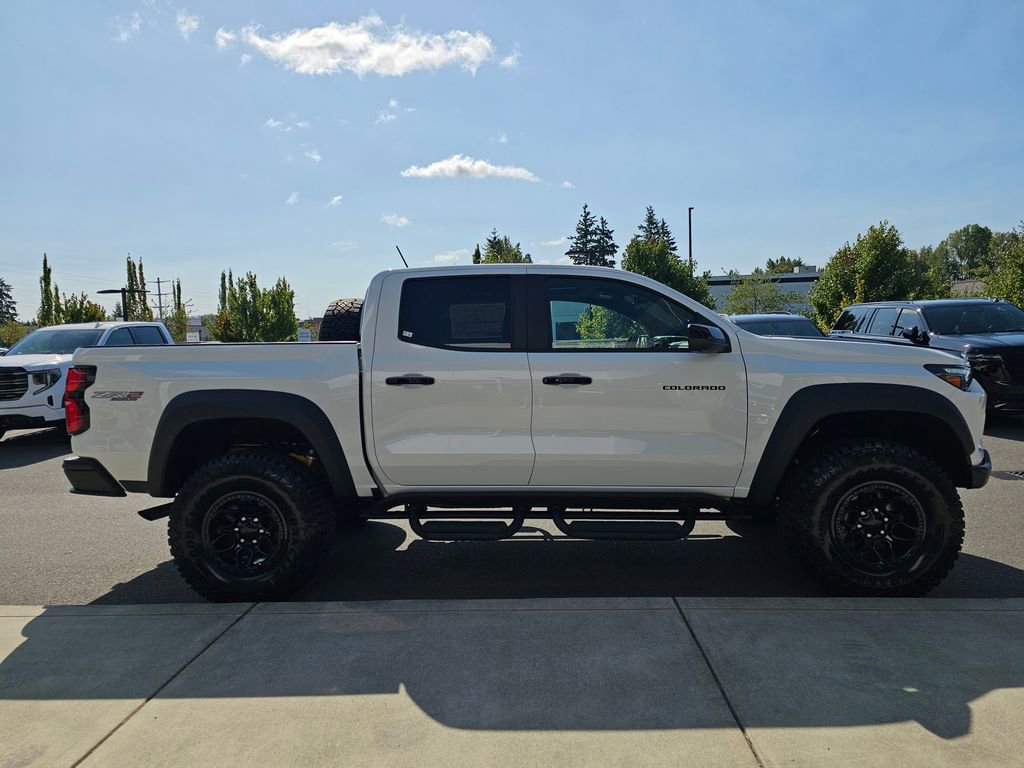 New 2026 Chevrolet Colorado ZR2 w/ ZR2 Bison Edition image 8