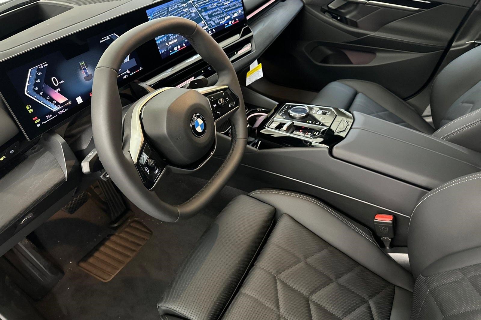 Used 2026 BMW 530i w/ Premium Package RWD image 4