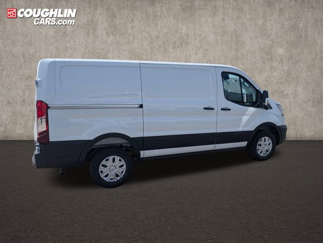 New 2026 Ford Transit 250 Low Roof RWD image 9