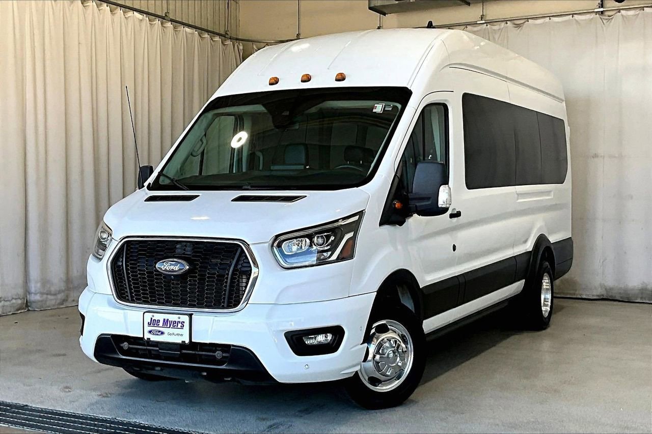 Used 2023 Ford Transit 350 XLT image 12