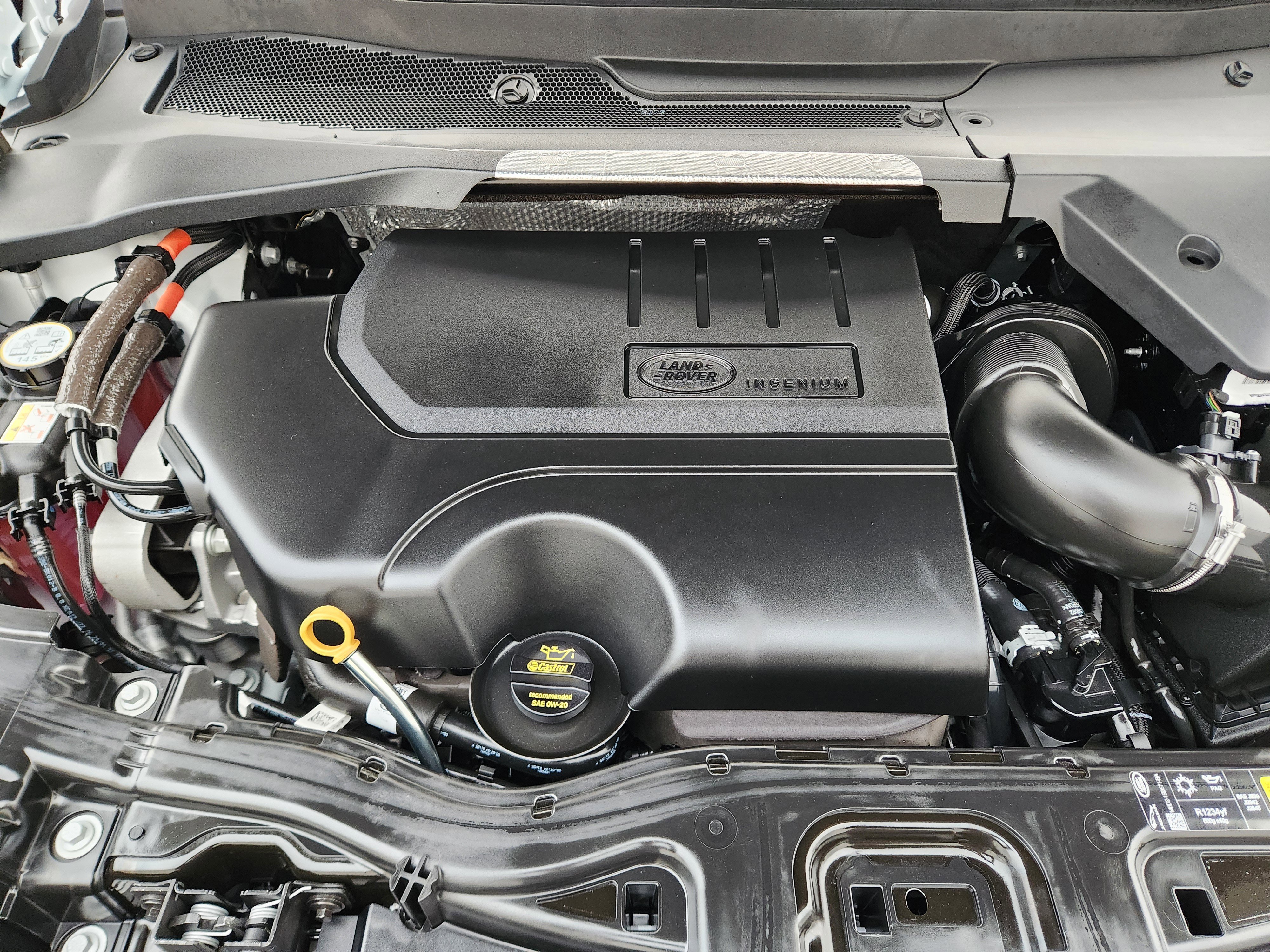 New 2025 Land Rover Discovery Sport S image 33