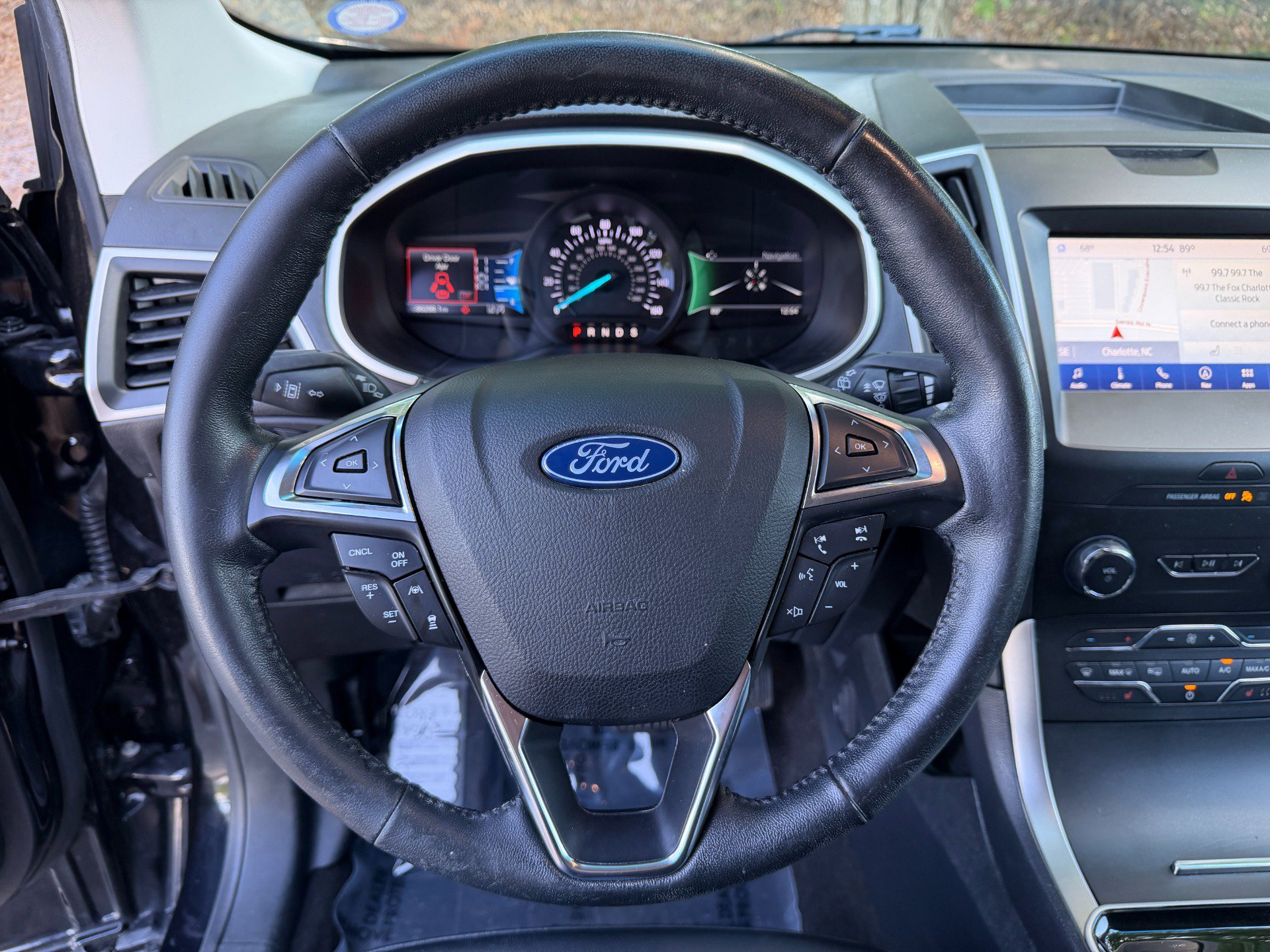 Used 2020 Ford Edge SEL w/ Convenience Package FWD image 35