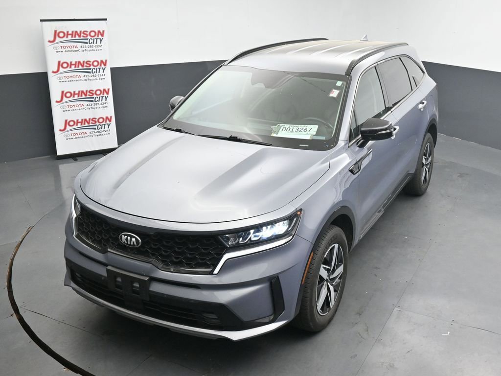 Used 2021 Kia Sorento EX image 12