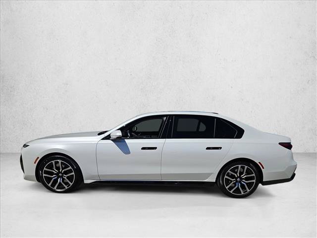 Certified 2024 BMW 760i xDrive w/ Executive Package AWD/4WD image 9