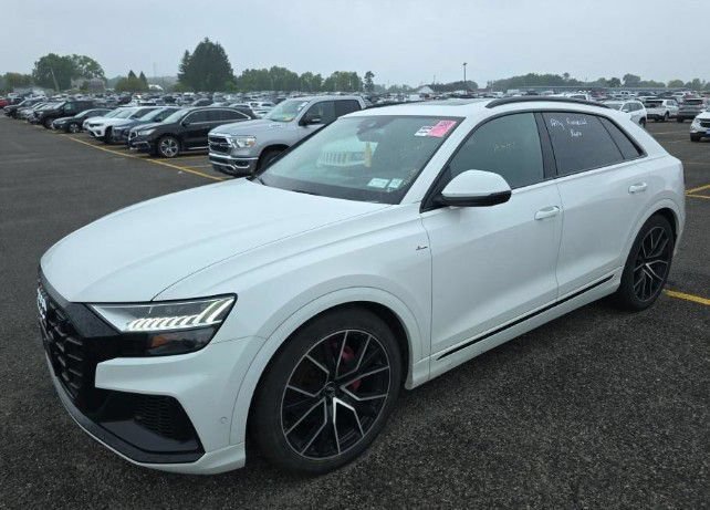 Used 2020 Audi Q8 Prestige w/ Prestige Package AWD/4WD image 1
