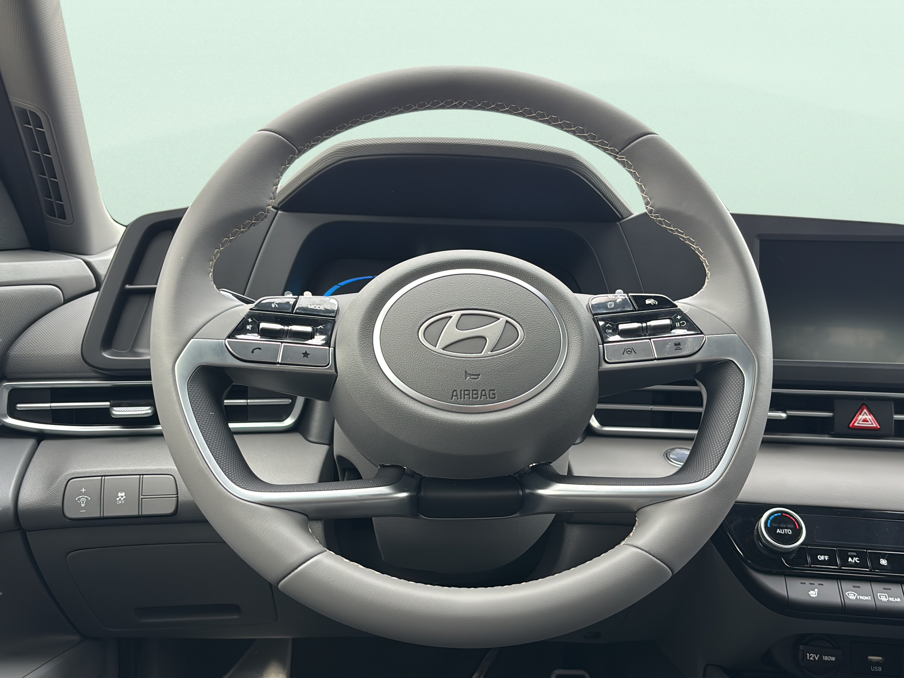 New 2026 Hyundai Elantra SEL Sport Premium FWD image 12