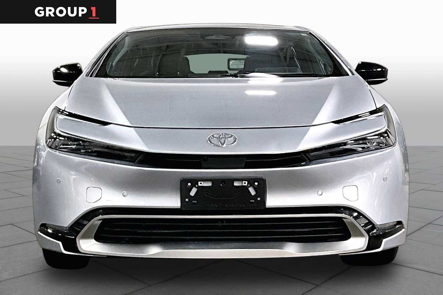 Certified 2025 Toyota Prius Plug-In Hybrid w/ Limited Premium Package FWD image 4