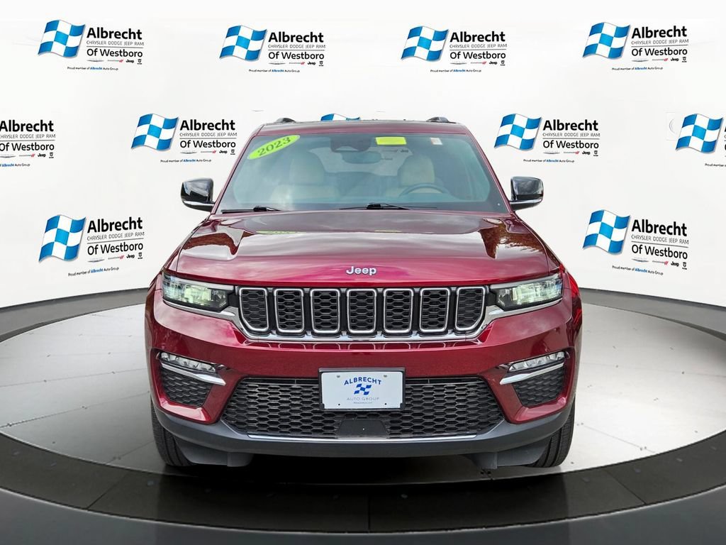 Used 2023 Jeep Grand Cherokee Limited AWD/4WD image 8