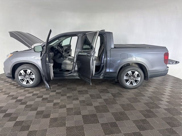 Certified 2017 Honda Ridgeline RTL-T image 12