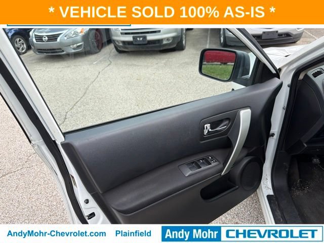 Used 2015 Nissan Rogue S w/ Convenience Package AWD/4WD image 13