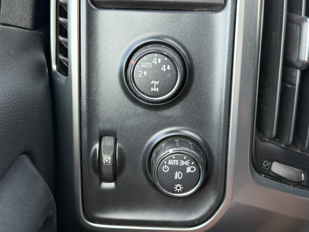 Used 2016 Chevrolet Silverado 1500 LT w/ All Star Edition AWD/4WD image 18
