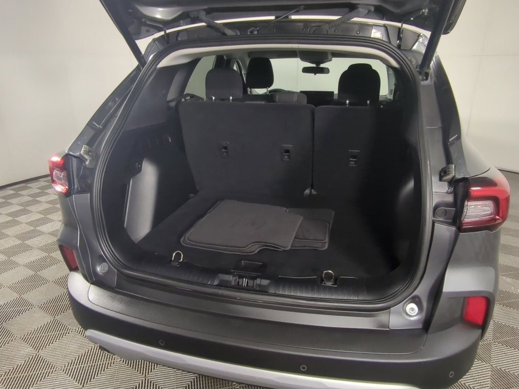 Certified 2023 Ford Escape Active w/ Tech Pack #2 image 7