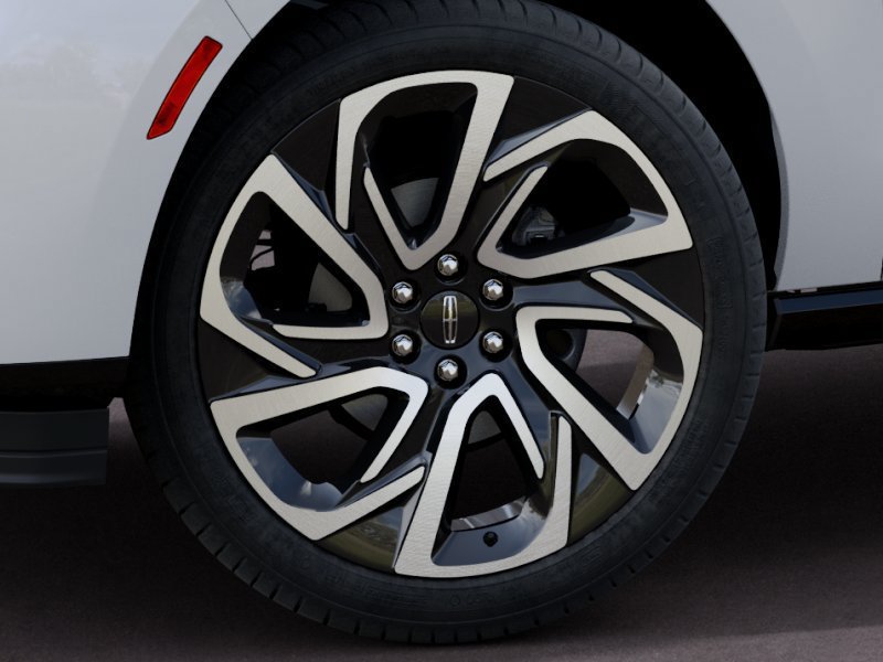 New 2027 Lincoln Navigator Reserve AWD/4WD image 19