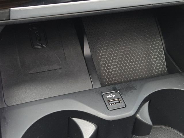 Used 2021 BMW X5 xDrive40i w/ Premium Package image 9