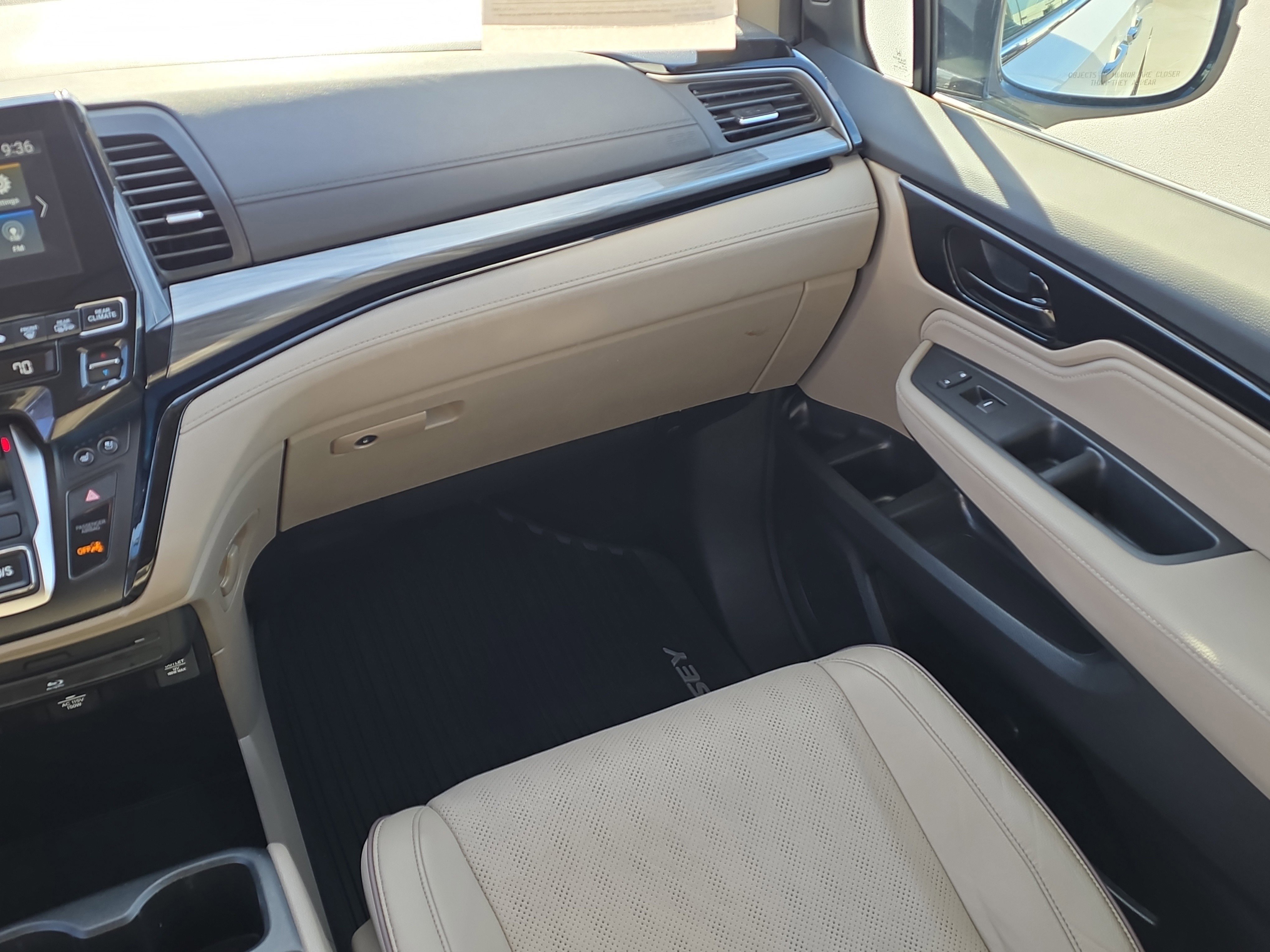 Used 2023 Honda Odyssey Elite image 18