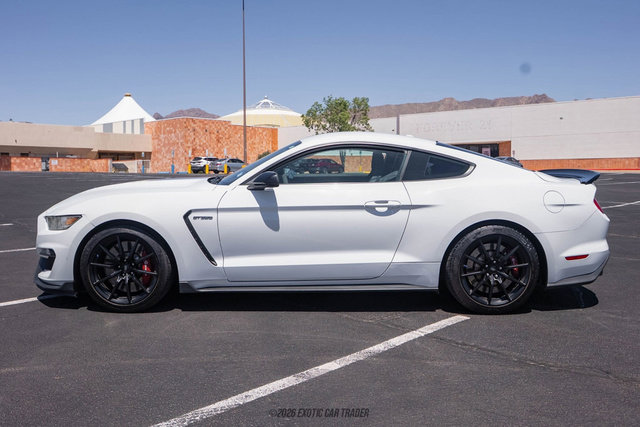 Used 2018 Ford Mustang Shelby GT350 w/ Electronics Package RWD image 1