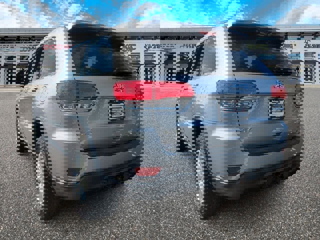 Used 2015 Jeep Grand Cherokee Laredo w/ Quick Order Package 23E image 6