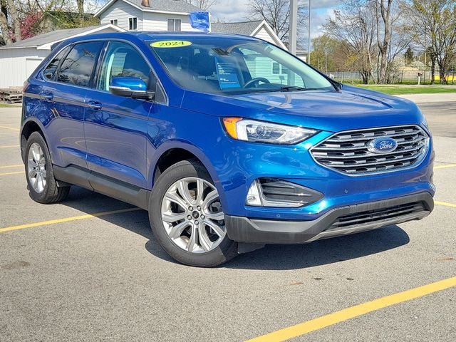 Certified 2024 Ford Edge Titanium AWD/4WD image 39