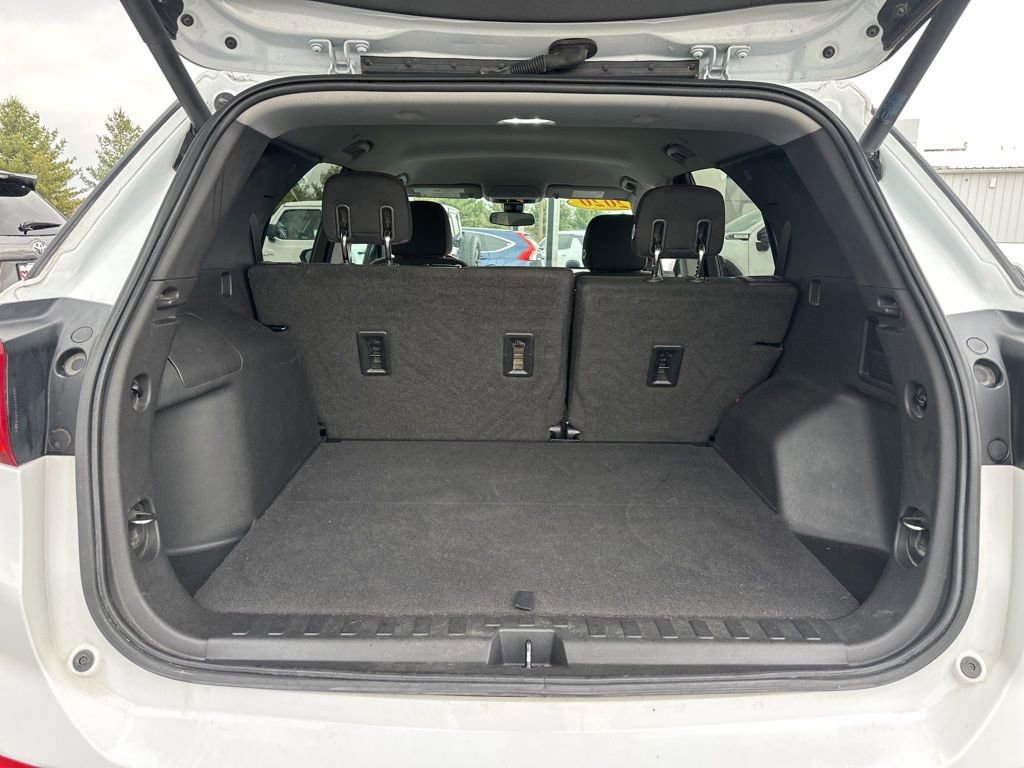 Used 2020 Chevrolet Equinox LT image 14