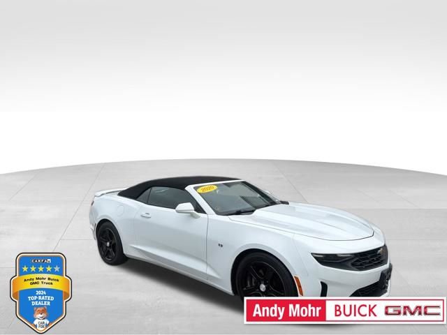 Used 2020 Chevrolet Camaro LT RWD image 1
