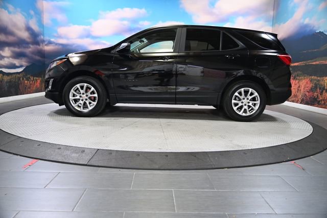 Used 2021 Chevrolet Equinox LS w/ LPO, Blackout Package image 5
