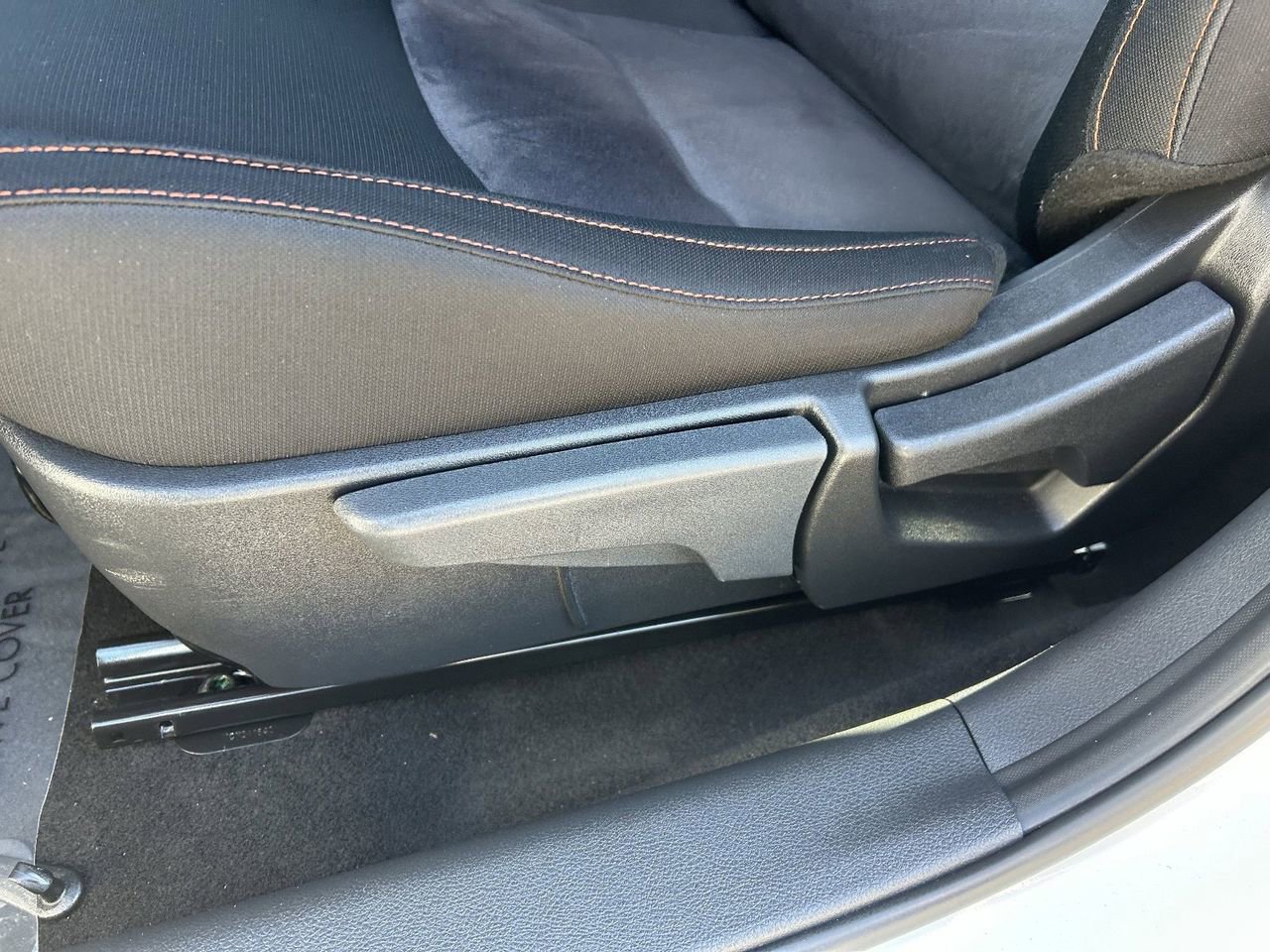 Certified 2025 Nissan Sentra SR image 28