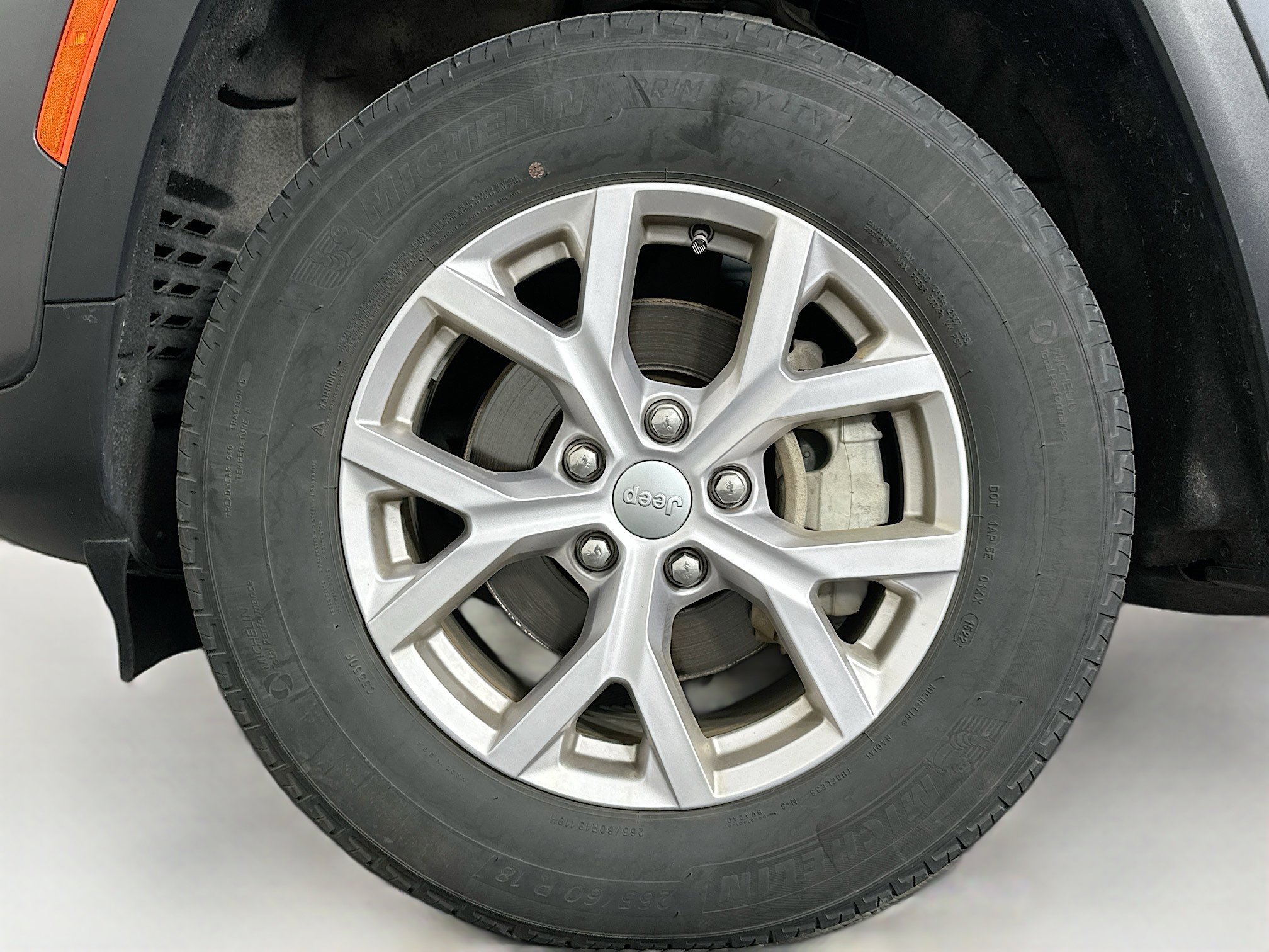 Used 2022 Jeep Grand Cherokee Limited image 11