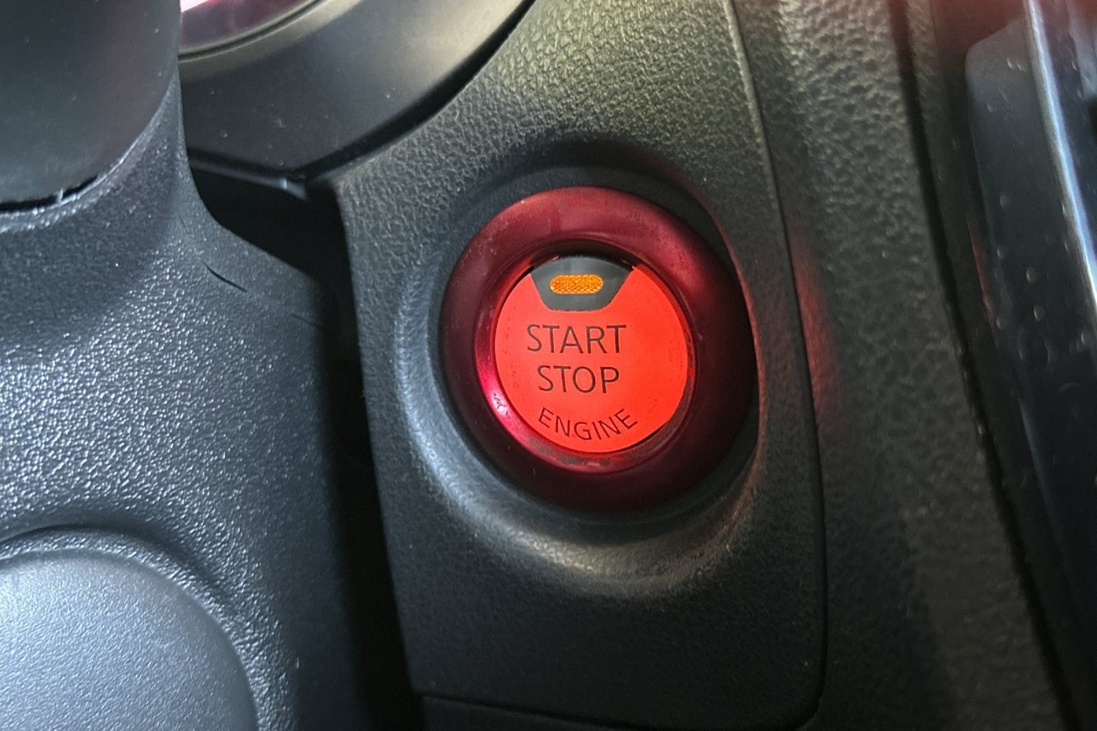 Used 2013 Nissan Juke NISMO AWD/4WD image 17