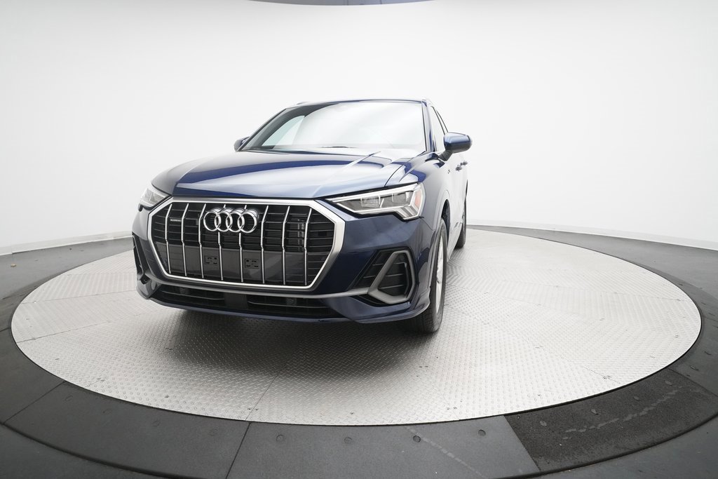 New 2025 Audi Q3 2.0T Premium Plus image 35