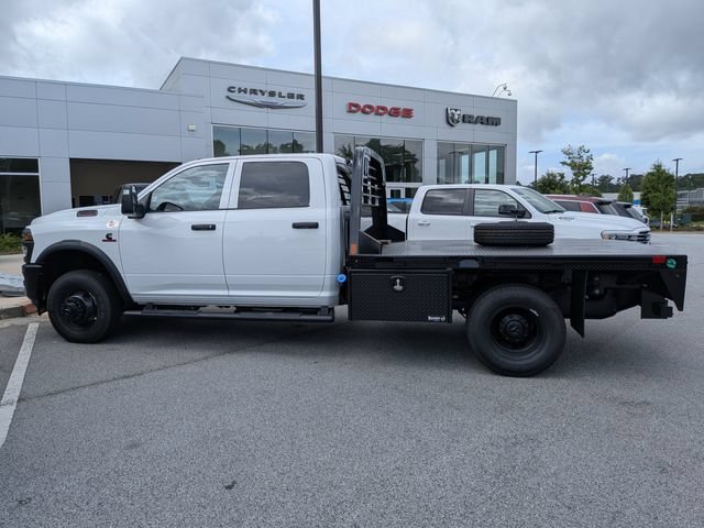 New 2026 RAM 3500 Tradesman AWD/4WD image 7