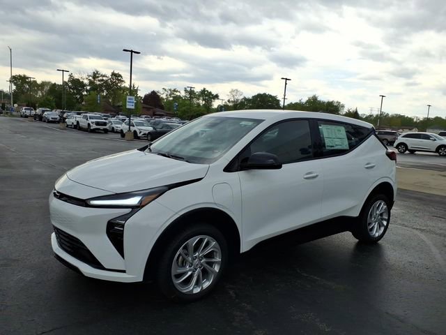 New 2027 Chevrolet Bolt LT FWD image 4