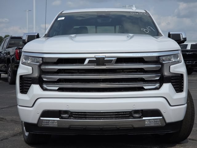 New 2026 Chevrolet Silverado 1500 High Country AWD/4WD image 14